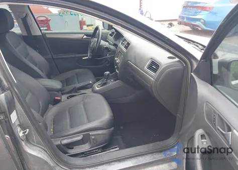 2013 Volkswagen Jetta 2.0L Tdi из США, поврежденный, VIN 3VWLL7AJ7DM354277